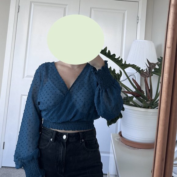 Dynamite blue long sleeve blouse with textured dots - Picture 4 of 5